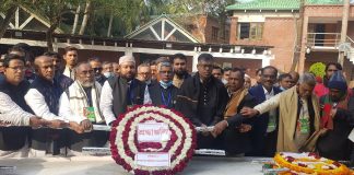 বঙ্গবন্ধুর সমাধিতে নবনির্বাচিত কনকসার আওয়ামী লীগের শ্রদ্ধাঞ্জলী