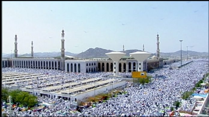 001-hajj_141003