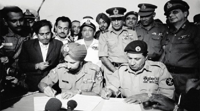 আত্মসমর্পণের ঐতিহাসিক ১৬ ডিসেম্বর