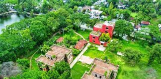 ঘুরে আসুন বিলের ধারে প্যারিস শহর