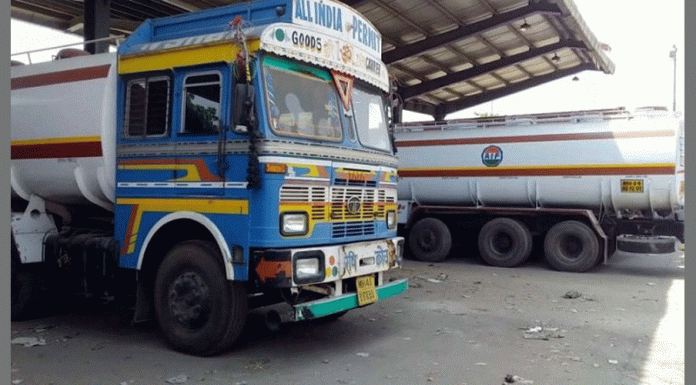 ভারত থেকে এলো ১৯০ টন অক্সিজেন