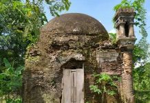 মুঘল আমলের ঐতিহ্যবাহী অস্টানি মসজিদ