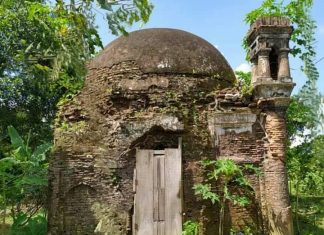 মুঘল আমলের ঐতিহ্যবাহী অস্টানি মসজিদ