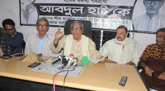 শাহ মোয়াজ্জেম নিজের নিরাপত্তা দাবি করলেন