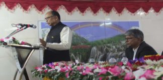পদ্মাসেতু রেল-সংযোগ প্রকল্পের ক্ষতিগ্রস্ত ও সুবিধা বঞ্চিত ব্যক্তিদের মাঝে চেক প্রদান