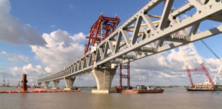 পদ্মা সেতুতে দশম স্প্যান বসছে দশ এপ্রিল