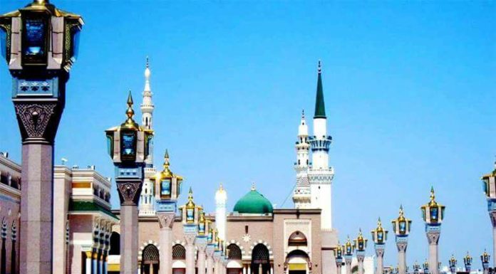 যে চৌদ্দটি আমলে রিজিক বাড়ে