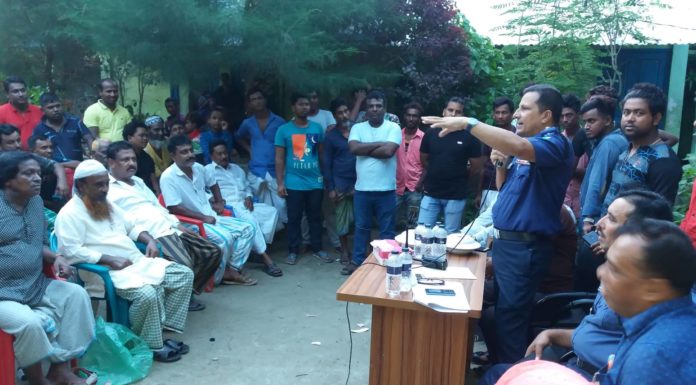 খড়িয়া বেদেপল্লীতে উন্মুক্ত সভা