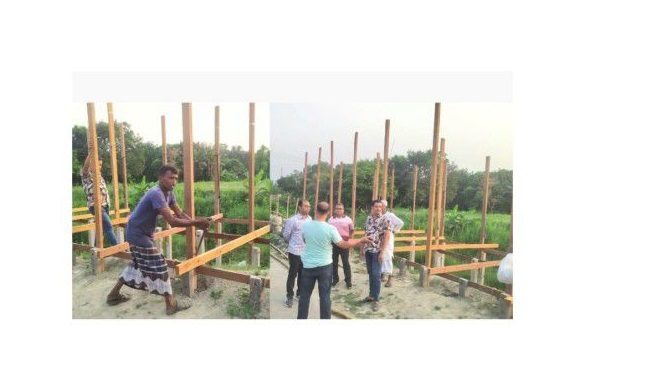 লৌহজংয়ে সরকারি খালে নির্মাণাধীন দোকান উচ্ছেদ করলেন ইউএনও