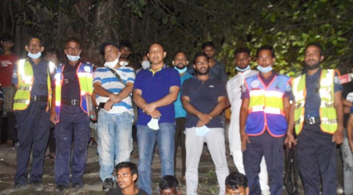 মুন্সীগঞ্জে ভ্রাম্যমান আদালতের অভিযানে কারেন্ট জাল ও ইলিশ জব্দ