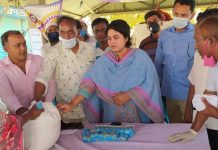 টঙ্গীবাড়ীতে ৫শত পরিবারের মাঝে খাদ্য সামগ্রী বিতরণ