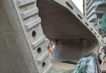 উত্তরায় ক্রেন থেকে গার্ডার পড়ে নিহত ৪