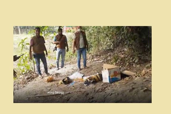 লৌহজংয়ে ঢাকা-মাওয়া এক্সপ্রেসওয়ের পাশে পলিথিনের ভেতর থেকে মানবদেহের মাথা ও খণ্ডিত অংশ পাওয়া গেছে