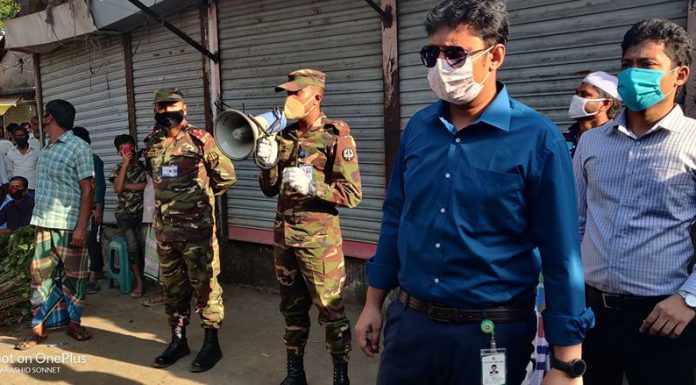 মুন্সীগঞ্জ জেলায় বিভিন্ন স্থানে জেলা প্রশাসনের জনসচেতনতামূলক কার্যক্রম