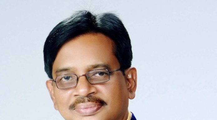 এমন দিনে কী ঈদ করা যায় !