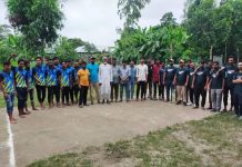 লৌহজংয়ে মরহুম সাইফুল ইসলাম (পিটু)বেপারী স্মৃতি টি-১০ শর্ট পিচ ক্রিকেট টুর্নামেন্ট-২০২৩ উদ্ধোধন