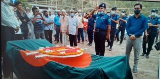 লৌহজংয়ে বীর মুক্তিযোদ্ধা মুজিবর রহমান খানকে রাষ্ট্রীয় মর্যাদায় দাফন