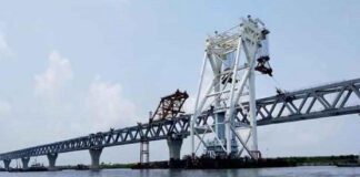 পদ্মা সেতুতে ৩১তম স্প্যান বসানো হয়েছে, বাকি রইল দেড় কিলোমিটার