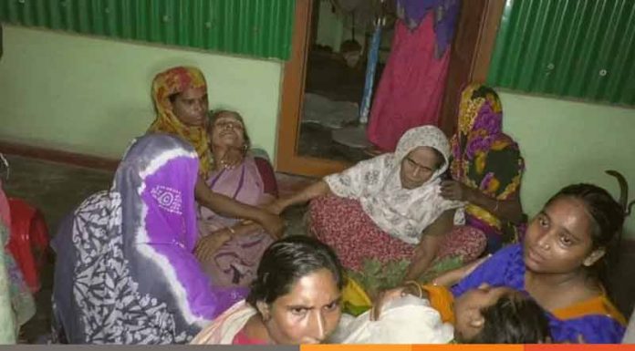 সালিশে মুক্তিযোদ্ধাকে পিটিয়ে হত্যা