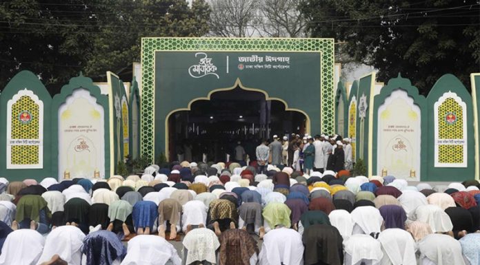 জাতীয় ঈদগাহে ঈদের প্রধান জামাত অনুষ্ঠিত