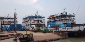 শিমুলিয়া-বাংলাবাজার নৌরুটে আবারও ফেরি চলাচল বন্ধ; এক সপ্তাহ পর পর্যবেক্ষণ টিম রুটটি পরিদর্শন করবে