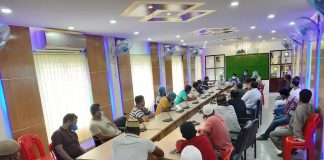 লৌহজংয়ে সকল দোকান ও বিপণি বিতান বন্ধ ঘোষণা