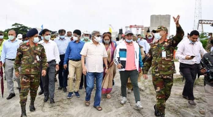 পদ্মা সেতুর রেলসংযোগ প্রকল্পে বড় ধরনের সমস্যা নেই : রেলমন্ত্রী