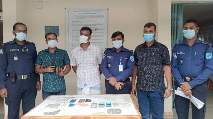 ৬শ পিস ইয়াবাসহ মুন্সীগঞ্জে গ্রেফতার -১