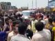 শিমুলিয়া ঘাটে বিক্ষোভের পর পার হচ্ছে যাত্রীবাহী যান
