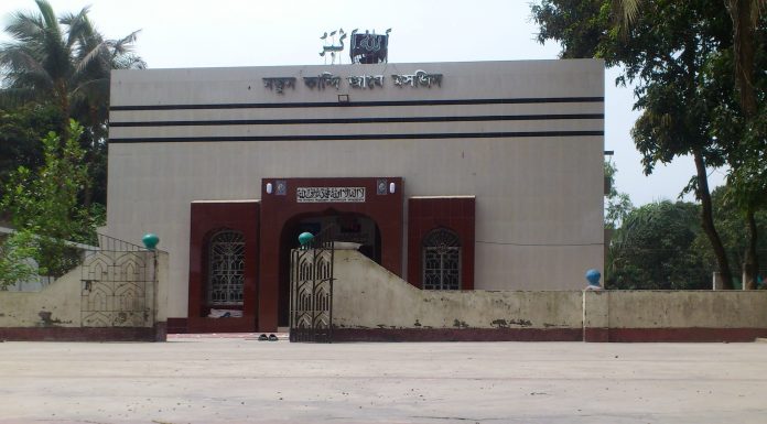 মসজিদে ইফতার ও সেহেরির আয়োজন করা যাবে না, নতুন ১০ নির্দেশনা : ধর্মমন্ত্রণালয়