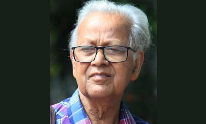 বরেণ্য ভাস্কর ও চিত্রশিল্পী অধ্যাপক হামিদুজ্জামান খান।