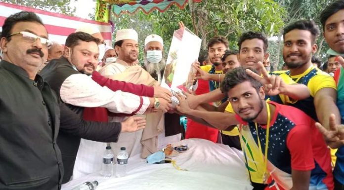 লৌহজংয়ে বিজয় দিবস ফুটবল কাপ ফাইনাল খেলা অনুষ্ঠিত
